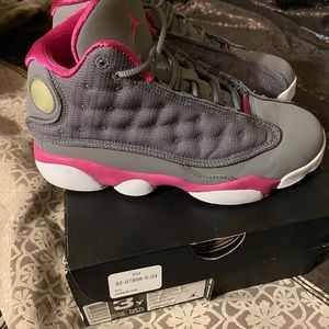Girls Jordan 13 Retro